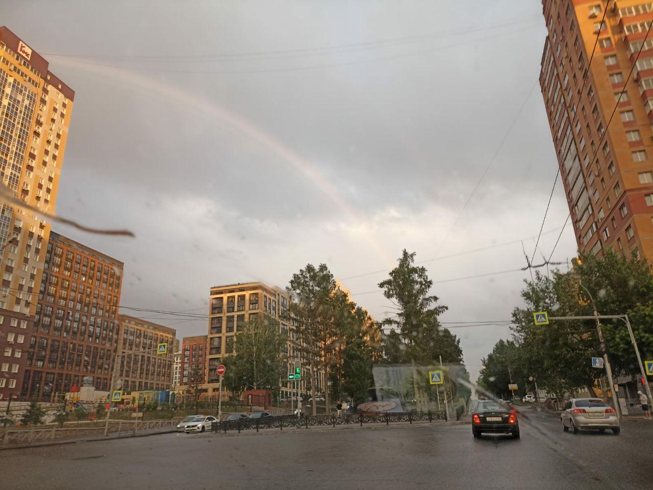 Фото Жители Новосибирска делятся фото двойной радуги после дождя 21 июня 4